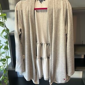 4 / $20 Tommy Hilfiger Light Grey Tiered Back Open Cardigan